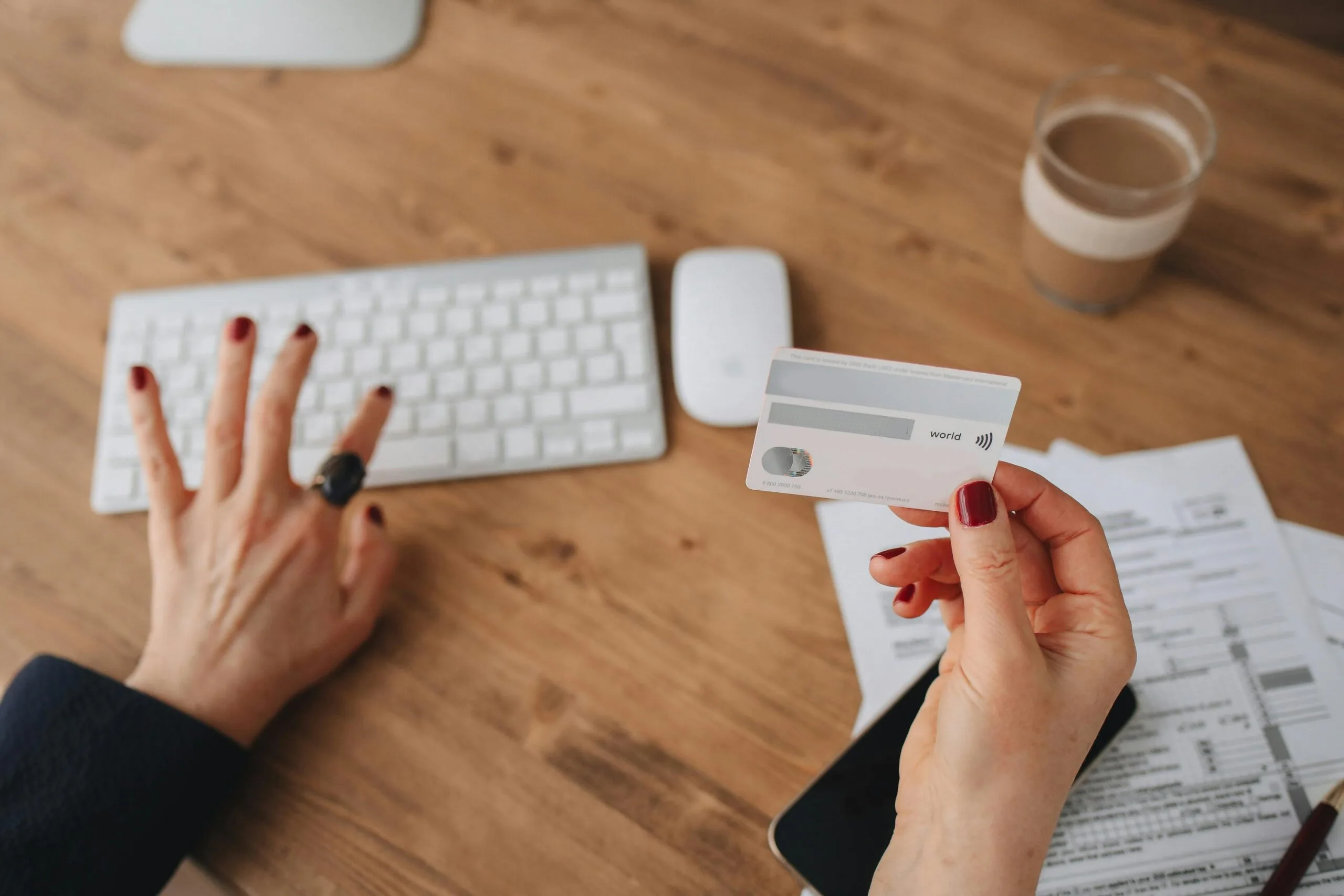 Estrategias para mejorar tu perfil financiero tras la exoneración